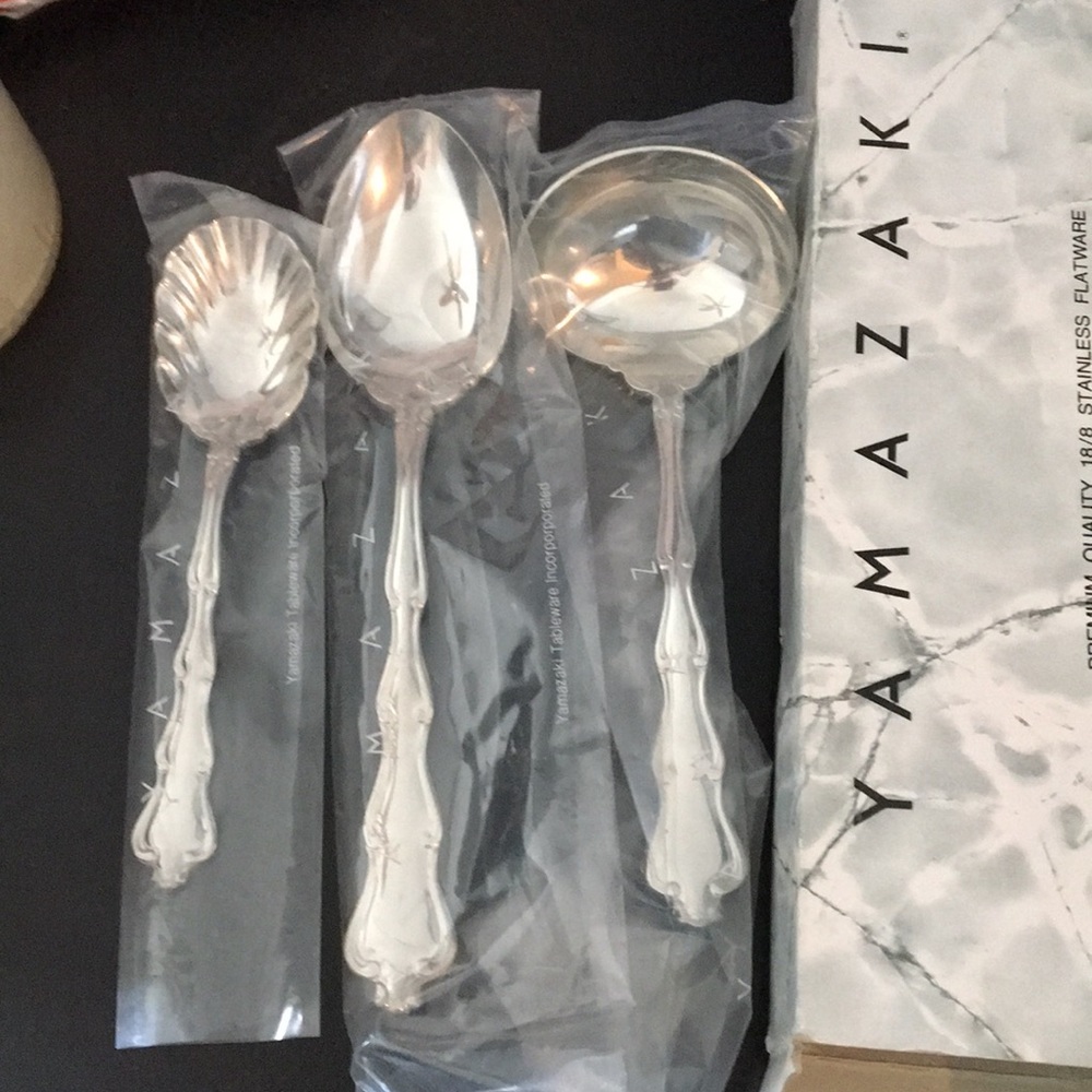 Yamazaki Princess Anne Glossy 3 pc Completer